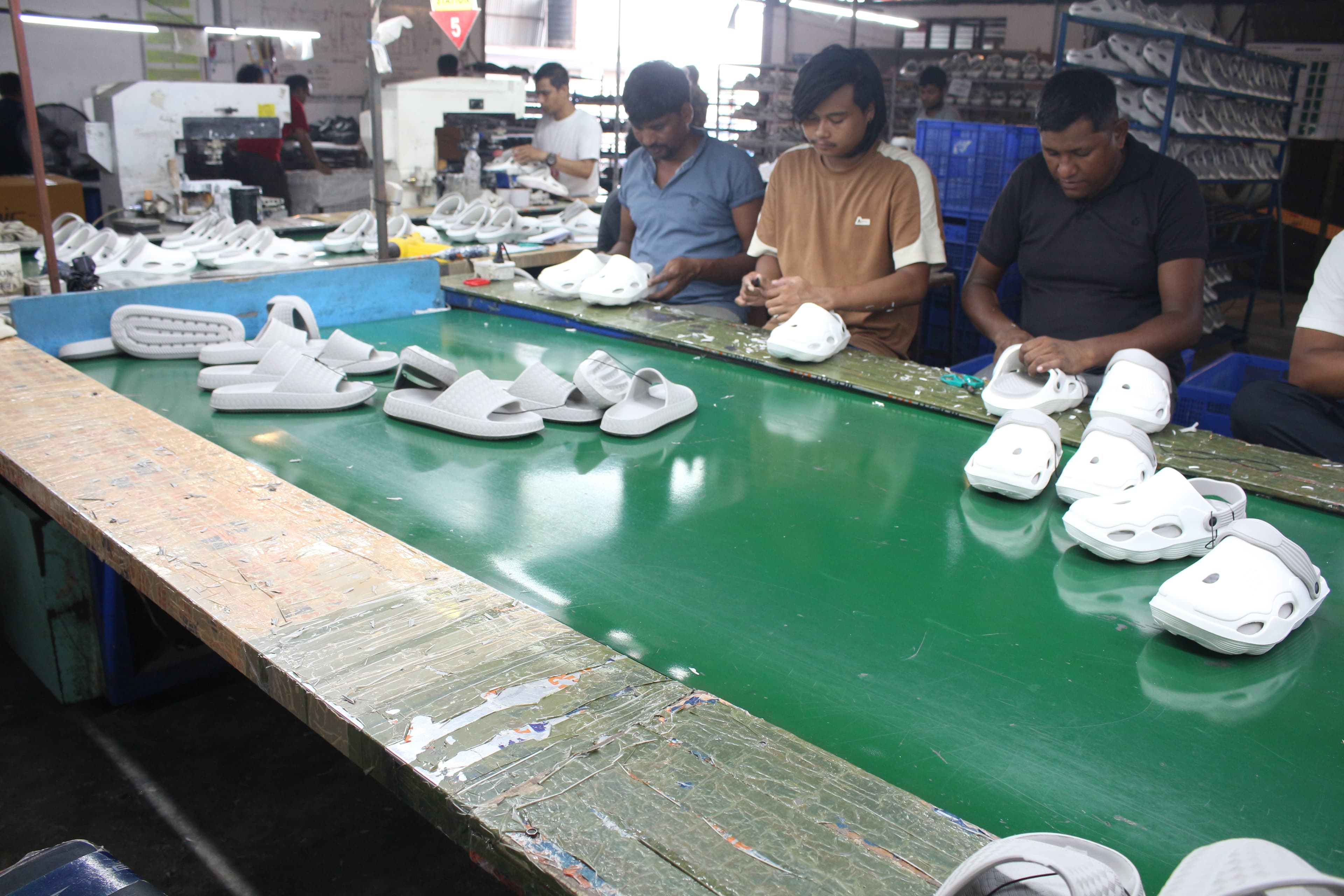 Jayshree Group factory workers and production line